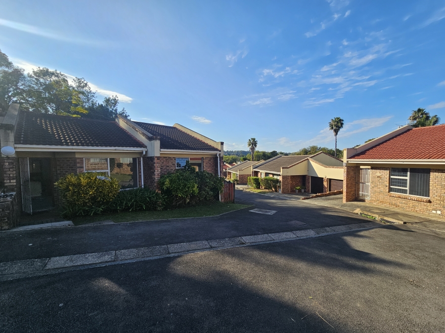 To Let 3 Bedroom Property for Rent in Nahoon Valley Park Eastern Cape